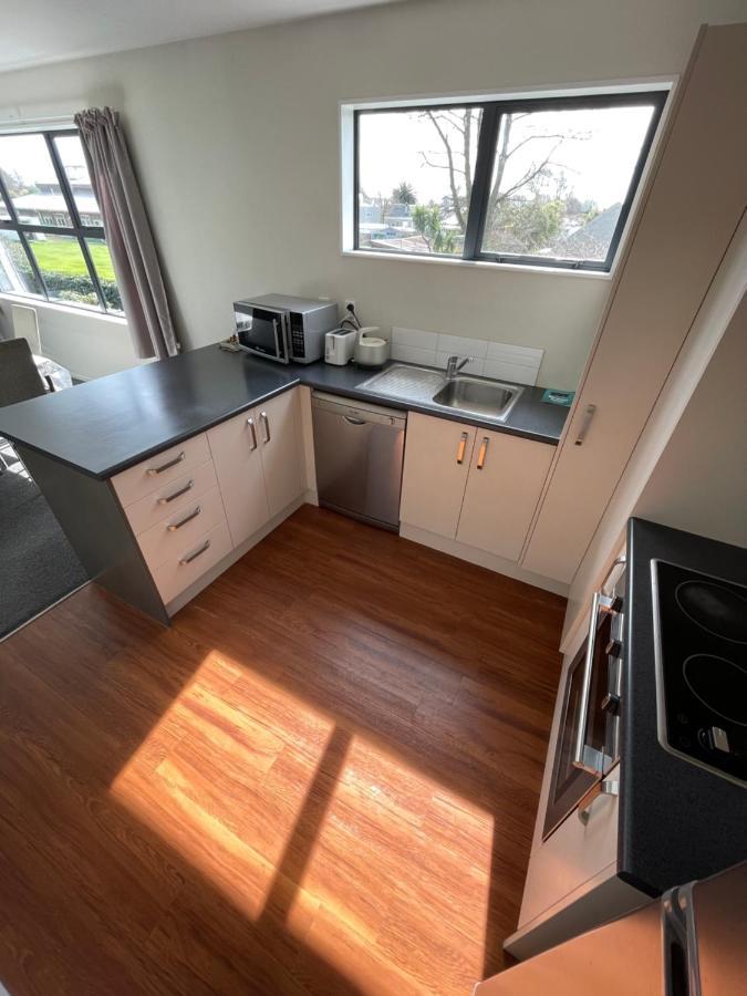 Character & New Cnzhouse With Quiet Apartment Christchurch
